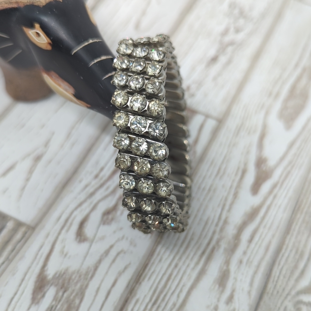 Vintage Rhinestone Stretch Bracelet